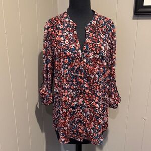 B36 Kut from the Kloth Women’s Large Navy and Coral Floral Notch-Neck Blouse